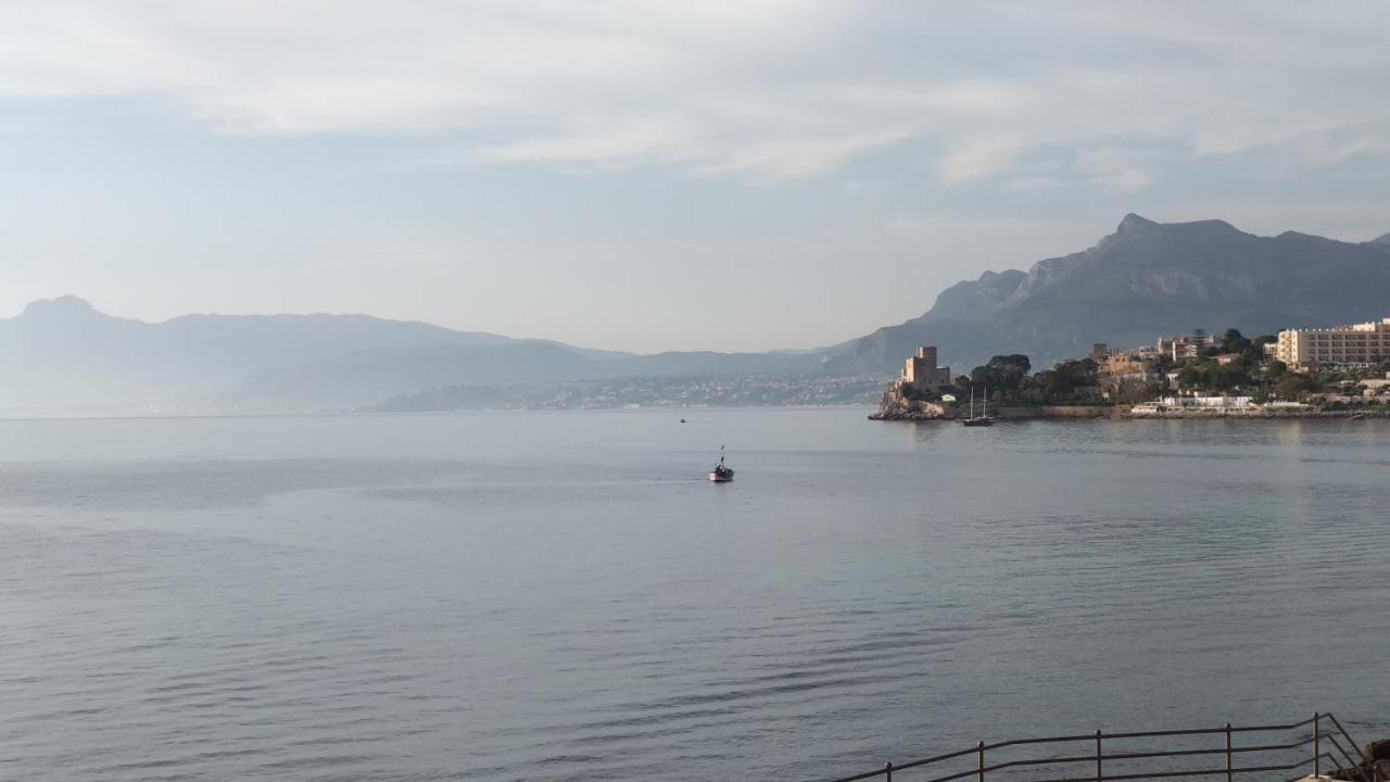 Nereidi Bed & Breakfast Santa Flavia Exterior foto
